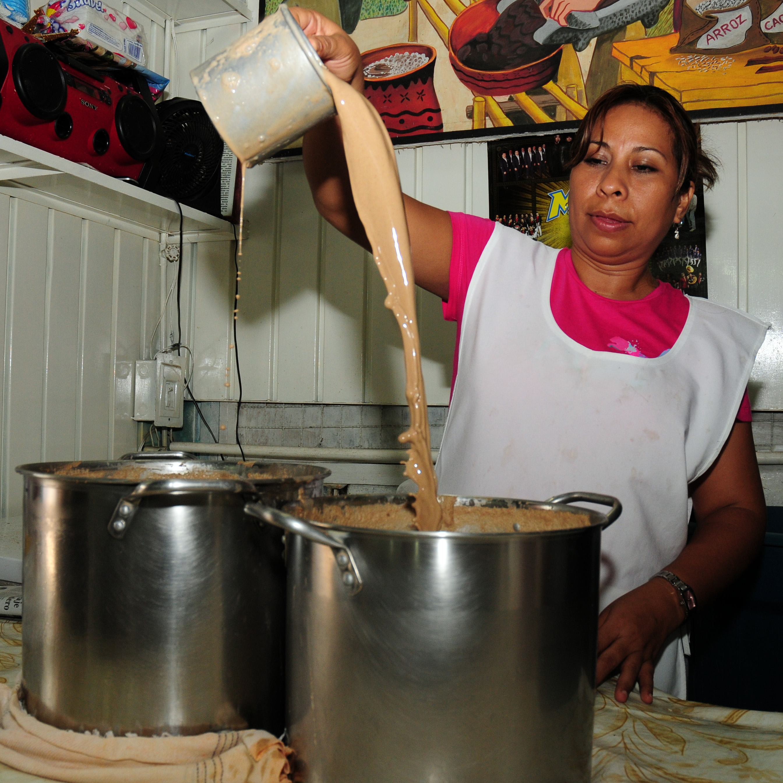 Un beso y un vaso de chilate no se le niega a nadie...
