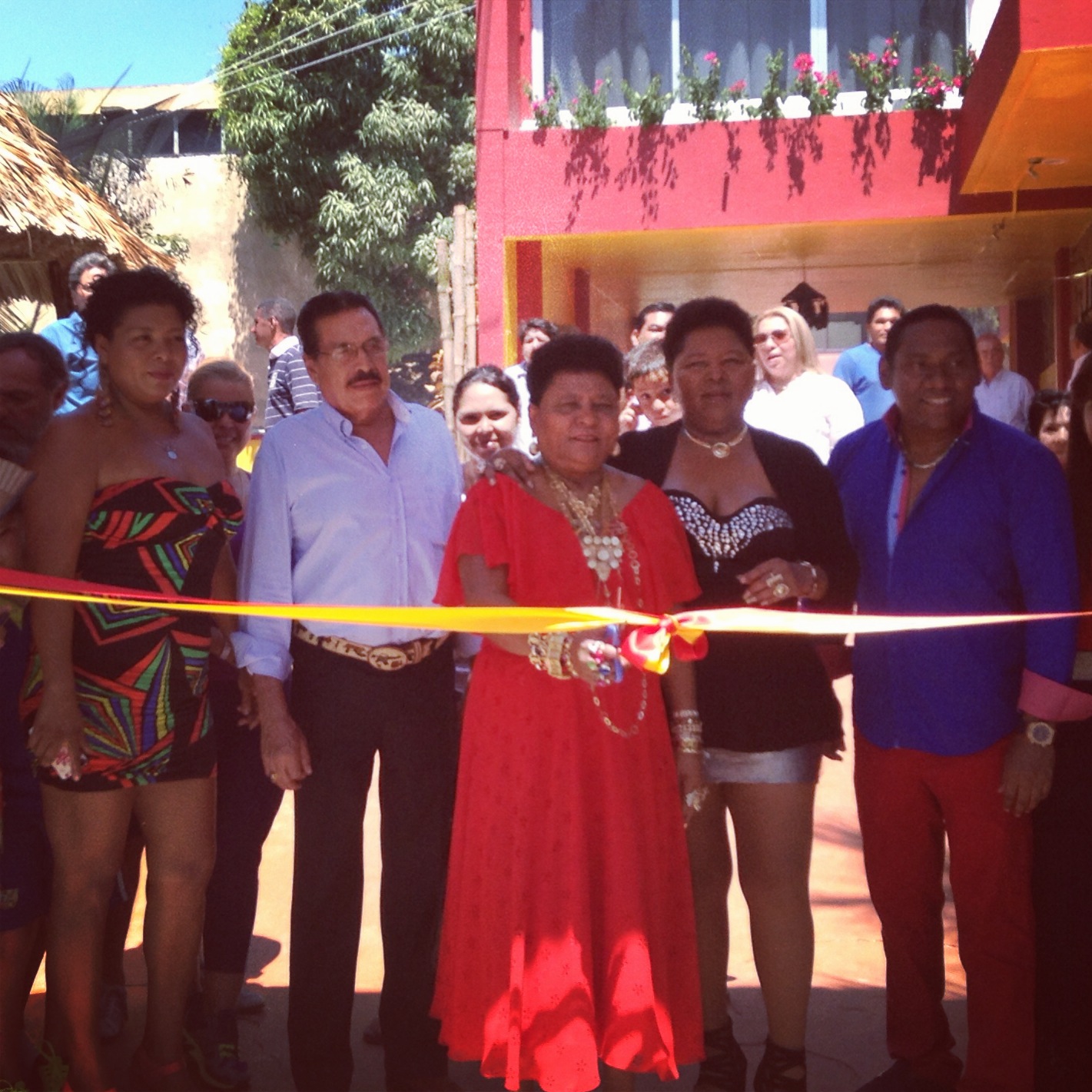 Apertura Cira la morena Costa Azul