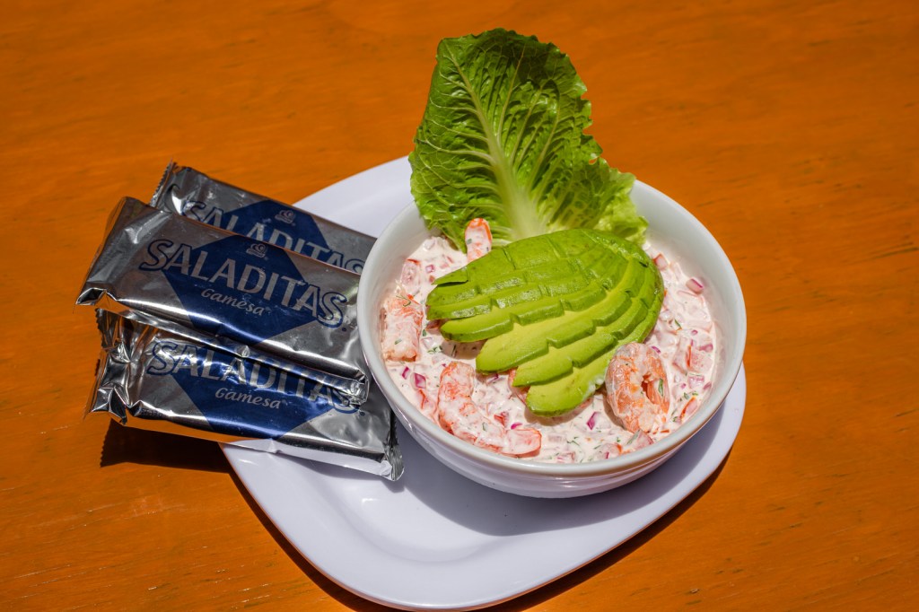 Camarón enamorado en El Almendro. Acapulco.