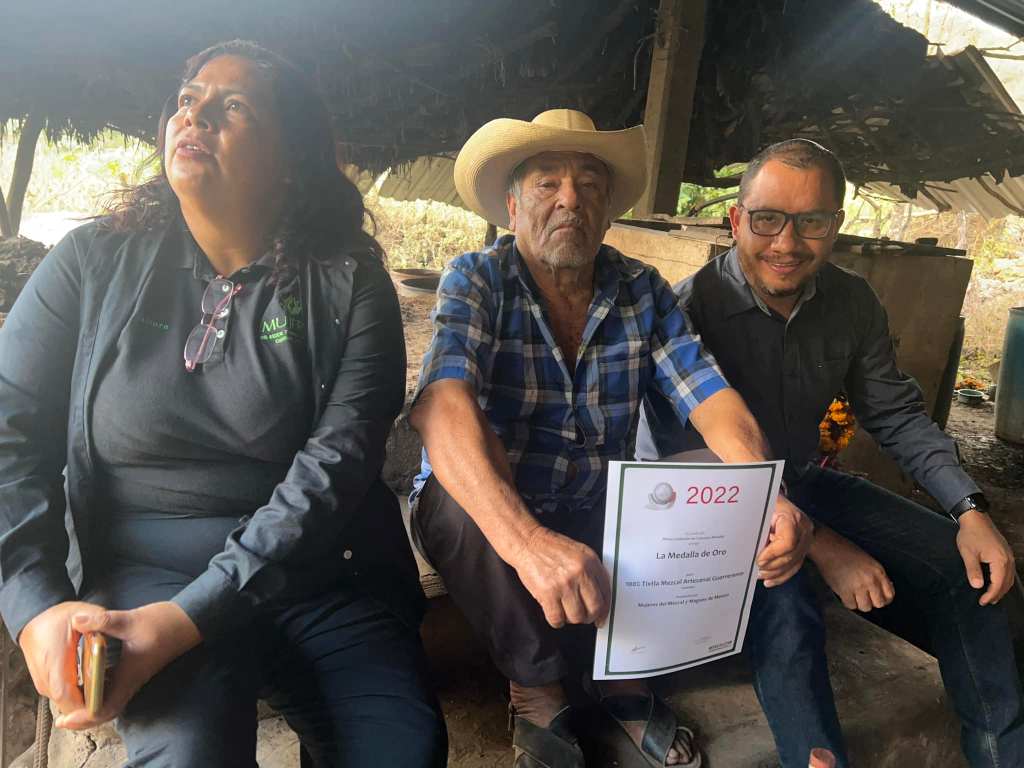 100% Tixtla logra presea dorada en concurso