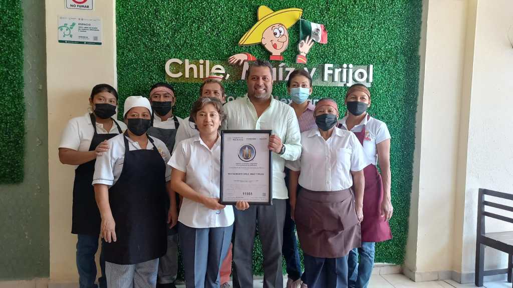 Chile, Maíz y Frijol recibe por sexta vez el Distintivo H